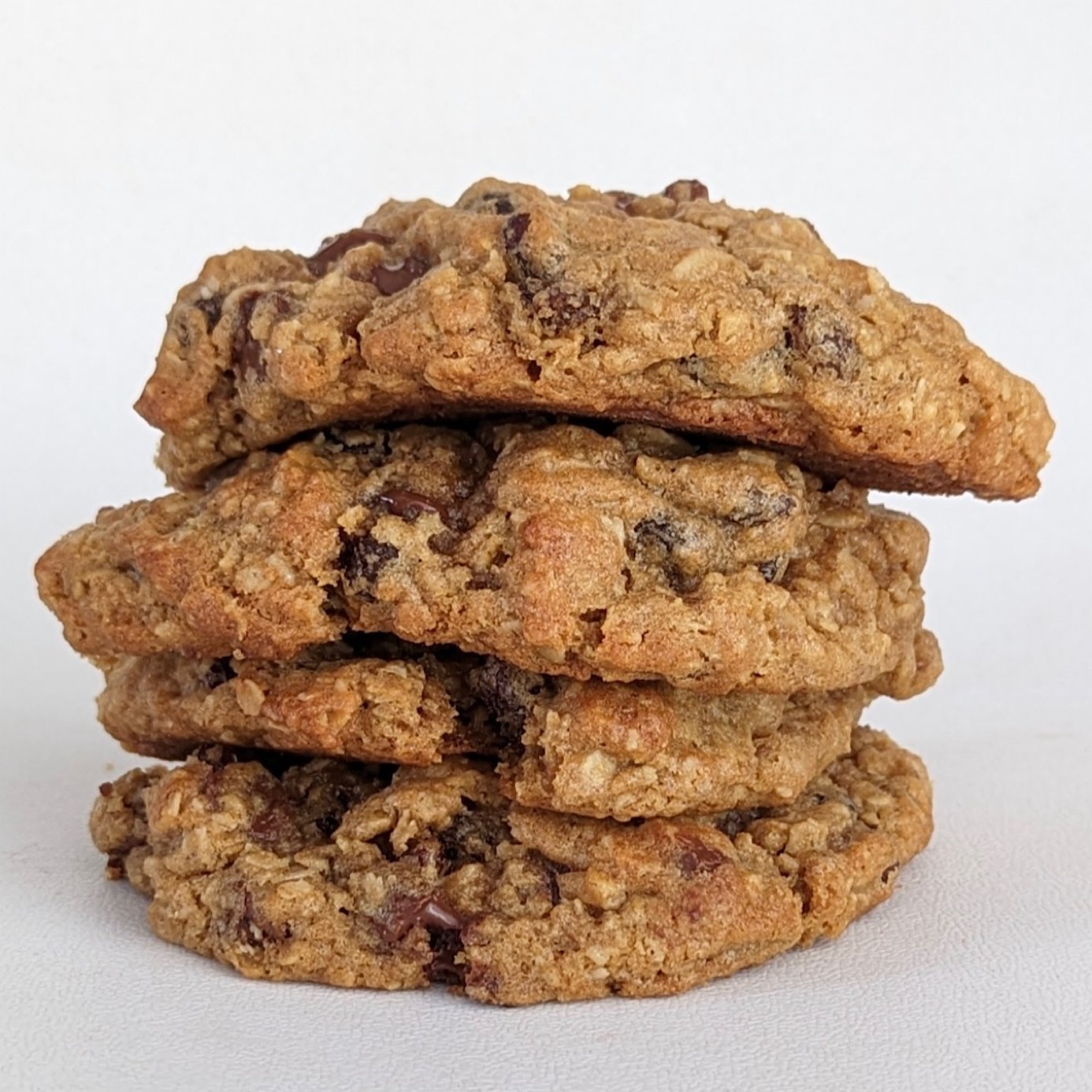 Four of our Oatmeal Chocolate Chip cookies. No Raisins*
Soft, chewy, and packed with chocolatey goodness. In santa clara, best cookies extra fresh